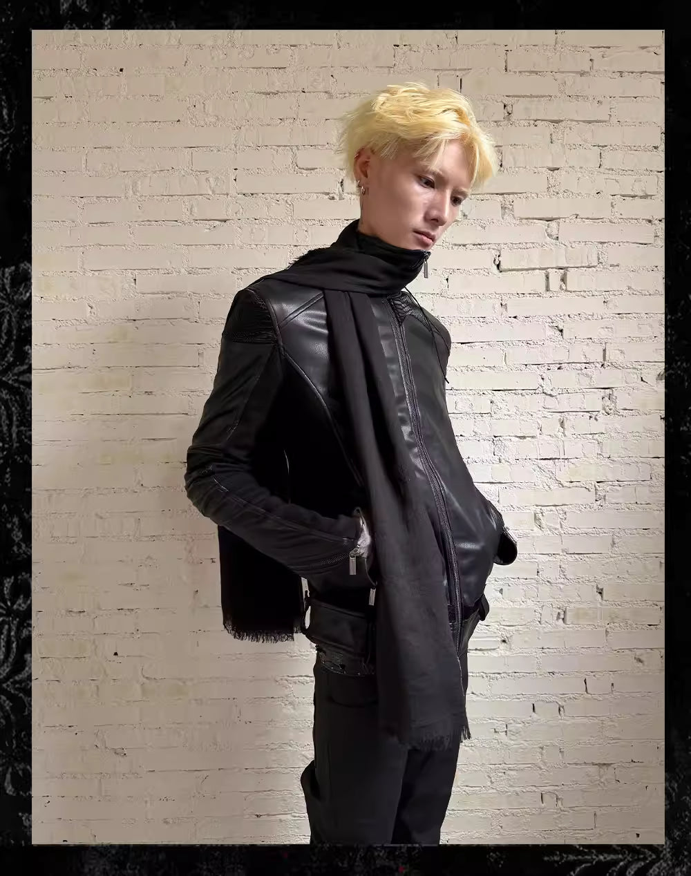 FromTheisland Fringe patch scarf